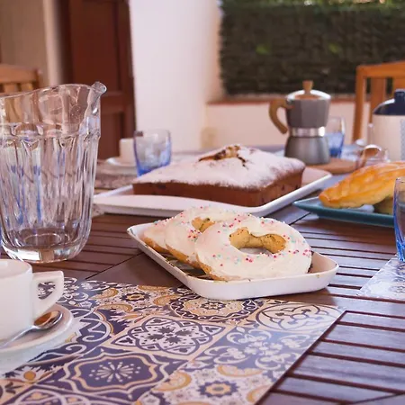 Bed & Breakfast Pimpioxelli Tonnare